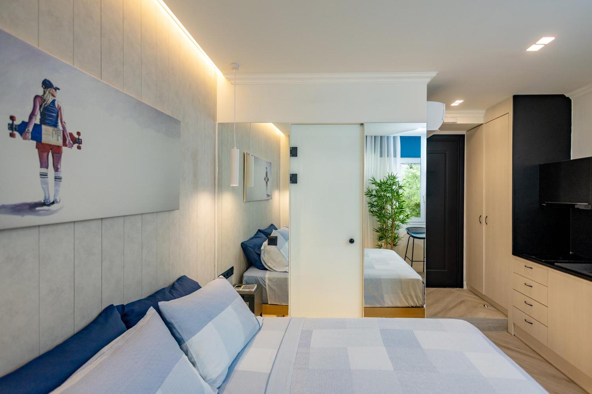 Triple A @ Trendy Psiri - Art & Nightlife Aparthotel Athens Ngoại thất bức ảnh