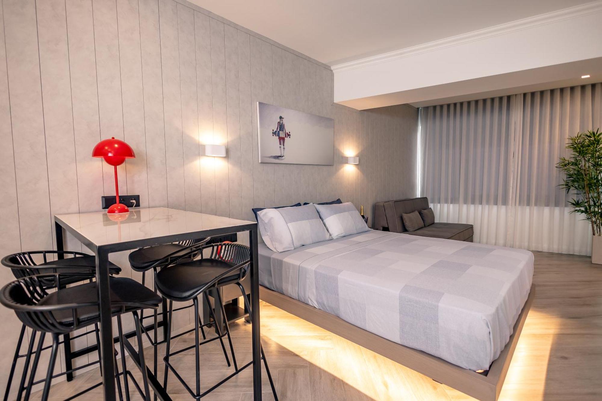 Triple A @ Trendy Psiri - Art & Nightlife Aparthotel Athens Ngoại thất bức ảnh